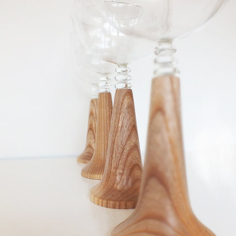 wine glasses (set of 2)