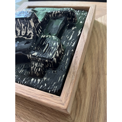 collab van Stoltz | Klaster atmopheric structures | natural oak and ceramic