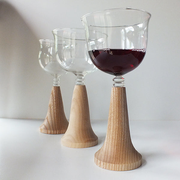 wine glasses (set of 2)
